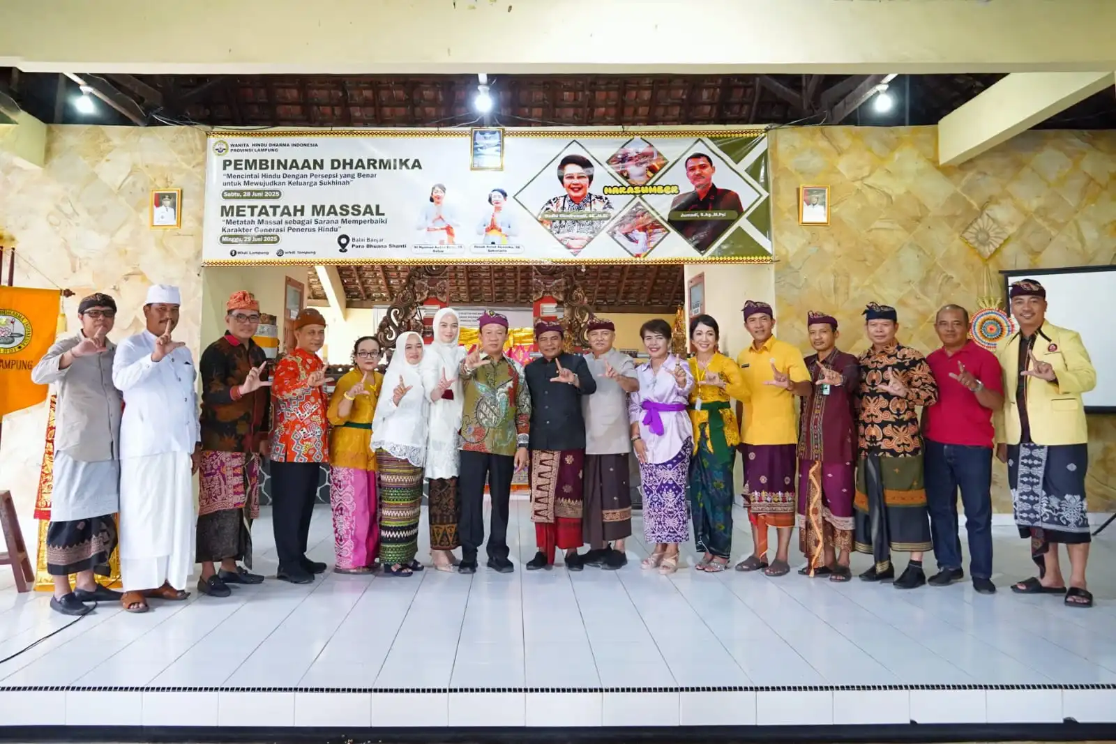 Pemprov Lampung Dukung Penguatan Nilai Spiritual melalui Pembinaan Dharmika dan Metatah Massal