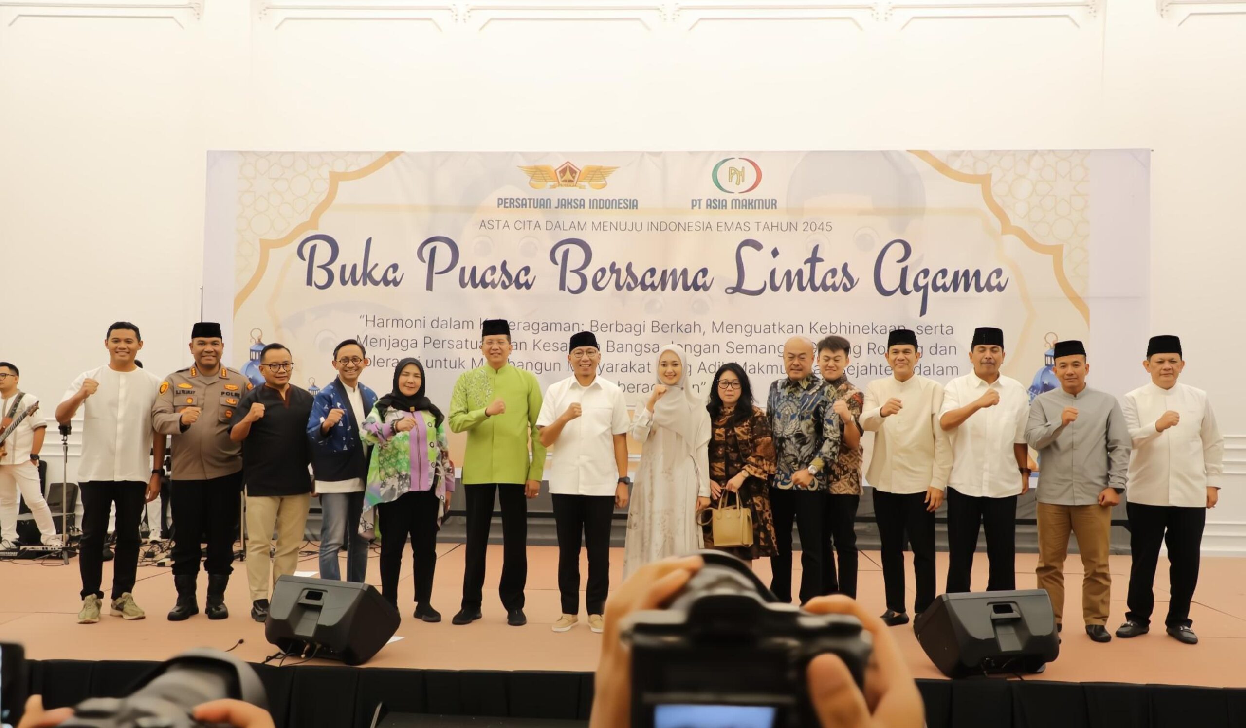 Gubernur Mirza Apresiasi Diselenggarakannya Buka Puasa Bersama Lintas Agama