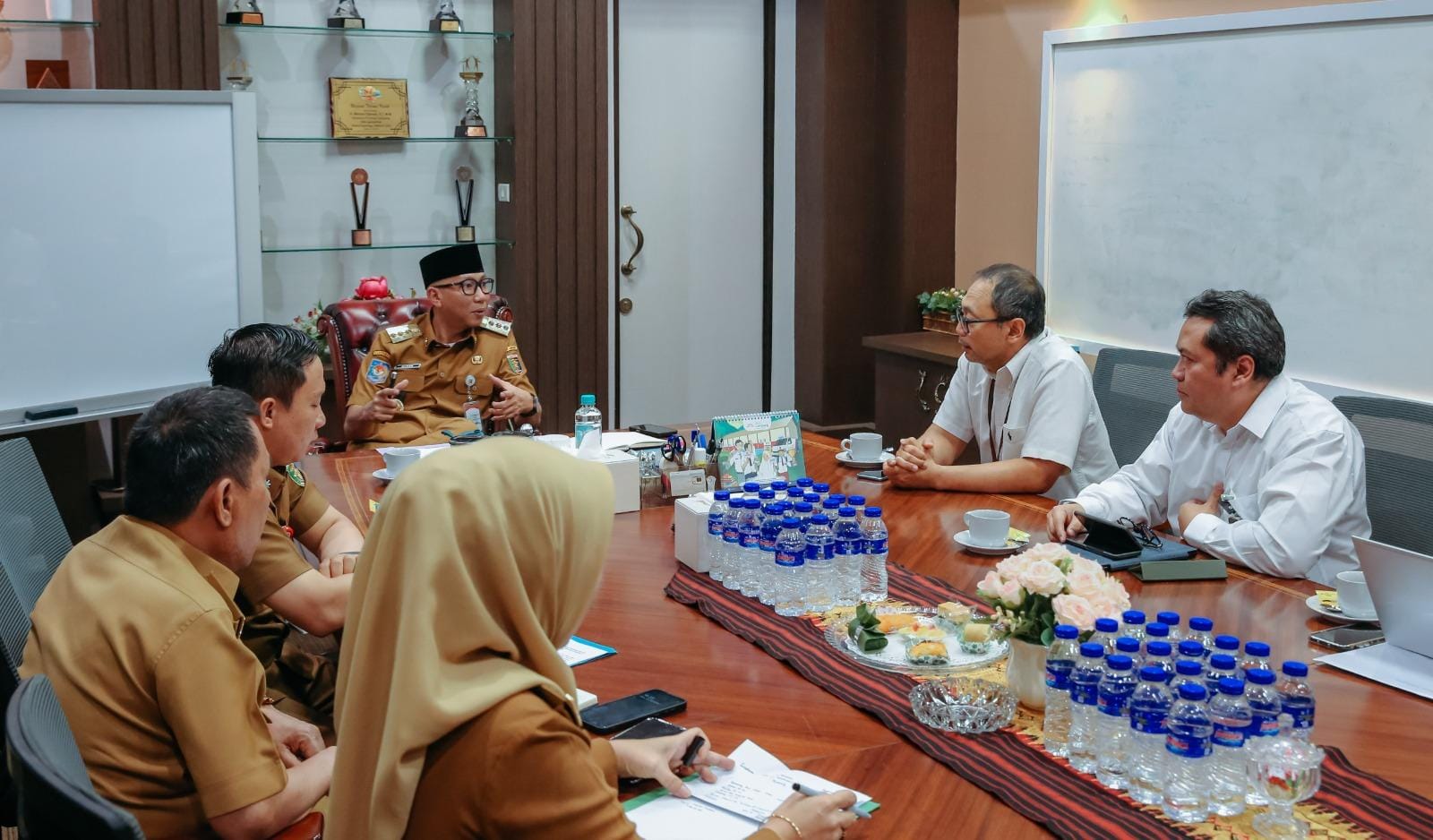 Gubernur Mirza Pimpin Rapat Pembahasan Lampung Economic Investment Forum 2025