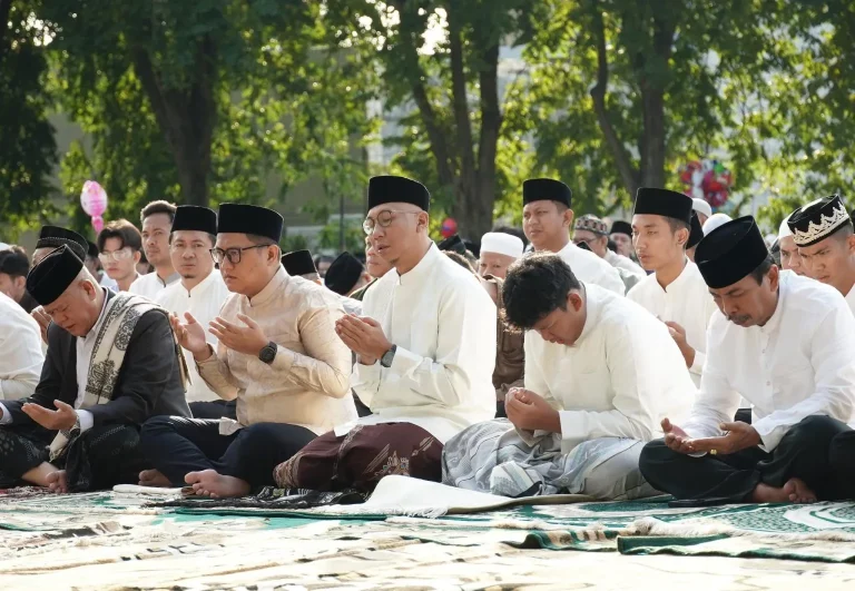 Ketua DPRD Lampung Sholat Idul Adha Berjamaah