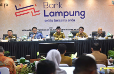 Ketua DPRD Provinsi Lampung, Ahmad Giri Akbar, menghadiri Rapat Koordinasi Strategis