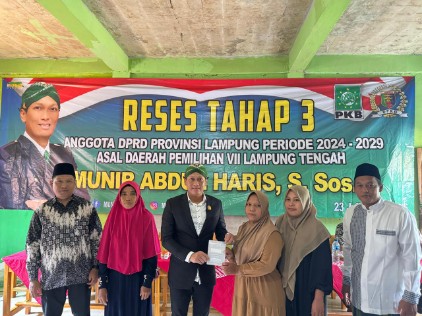 Munir Abdul Haris Gelar Reses dan Salurkan Bantuan Pendidikan di Lampung Tengah